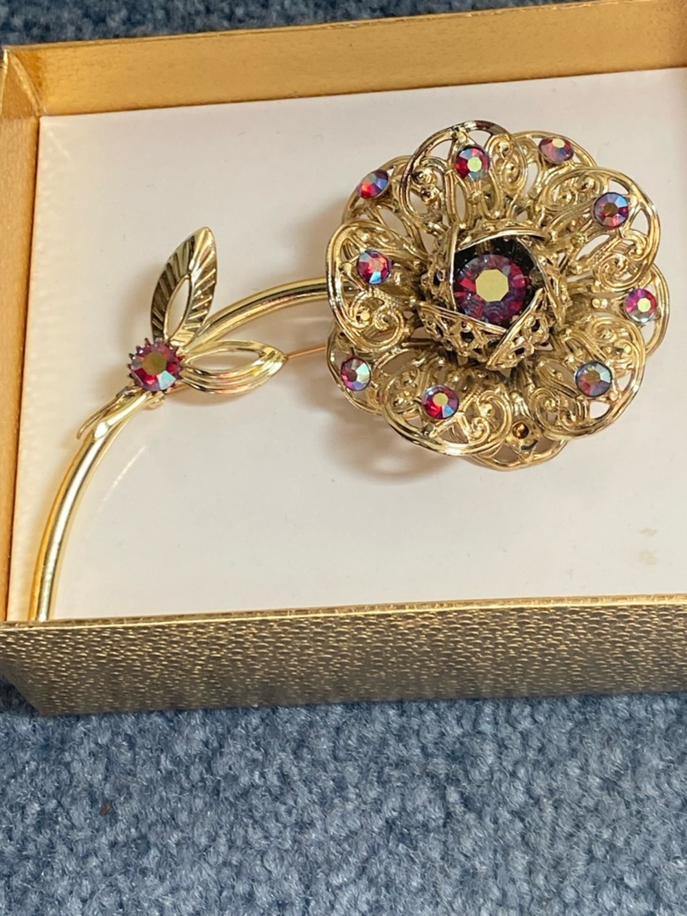 Vintage Sarah Coventry Fashion Flower Brooch Pin Rhinestones 1960s Gold Tone 4"